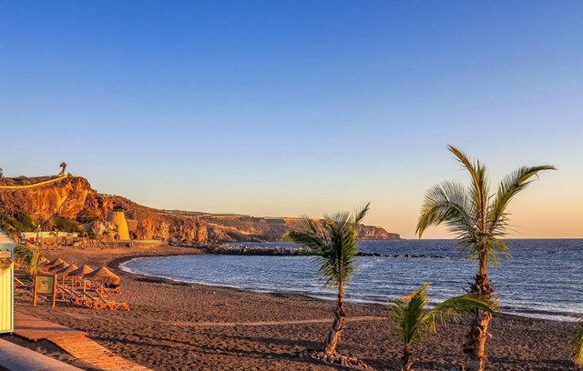 Viele Deutsche träumen vom eigenen Ferienhaus auf Teneriffa.