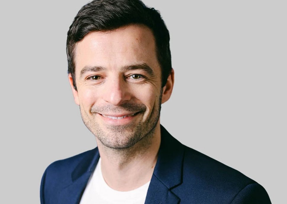 Dr. Manuel Burzler