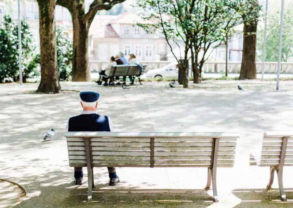 Immer älter, weiser und glücklicher? Immer älter, weiser und glücklicher?