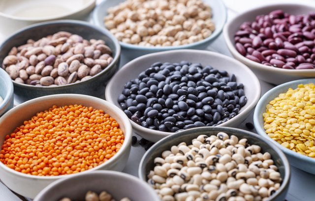 Ernährung: 5 Lebensmittel für ein fittes Gehirn