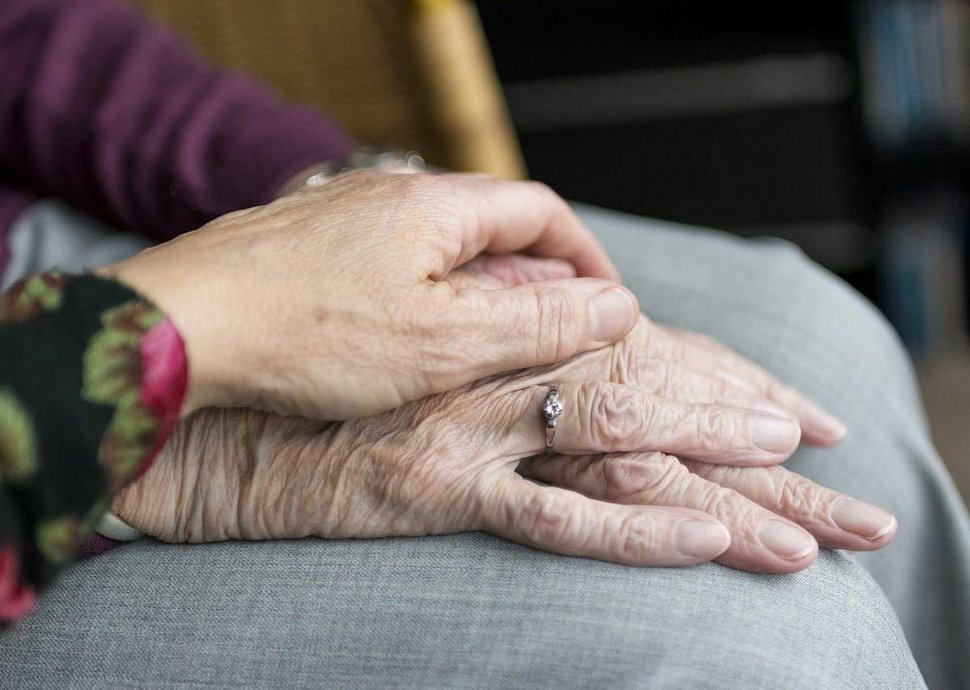 Mehr als 4 Mio. Deutsche sind pflegebedürftig. Mehr als 4 Mio. Deutsche sind pflegebedürftig.