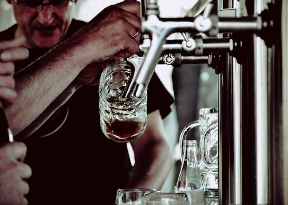 Warum ist Alkohol eine unterschätzte Droge? Warum ist Alkohol eine unterschätzte Droge?
