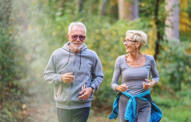 Wieviel Sport ist für Senioren gesund?