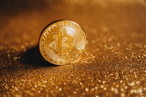 Sollten Sie in Bitcoin investieren? Vor- und Nachteile einer Investition in Bitcoin?