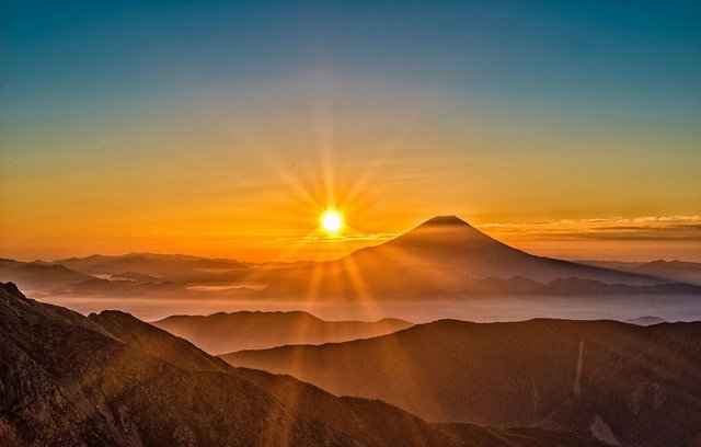 Die Sehnsucht nach Japan, dem Land der aufgehenden Sonne. 