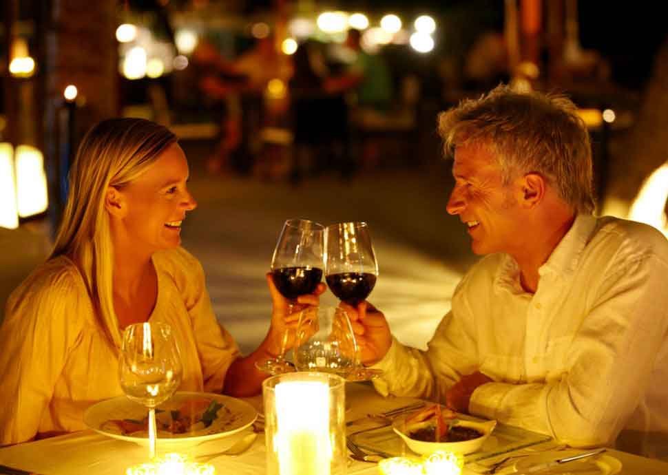 Heiratsschwindler, falsche Liebe, Liebesbetrüger Heiratsschwindler, falsche Liebe, Liebesbetrüger