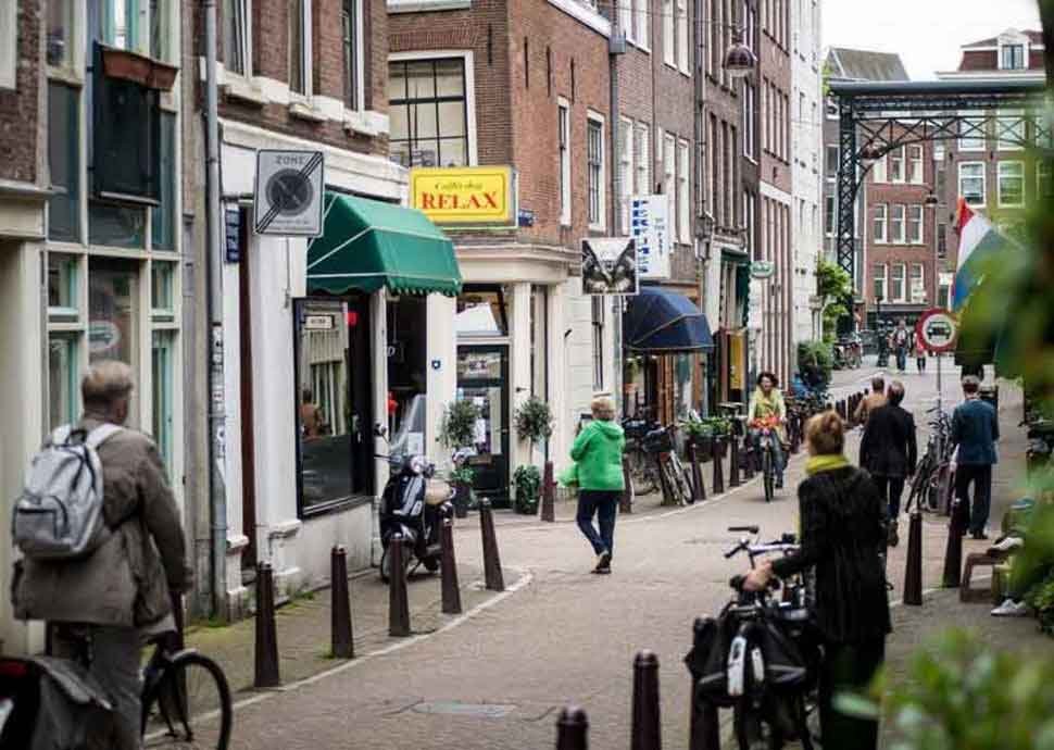 Über hundert Coffeeshops in der holländischen Metropole! Über hundert Coffeeshops in der holländischen Metropole!