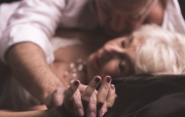 Erotik neu entdecken: Wie Begehren lebendig bleibt