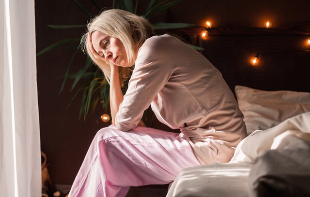 Schlafstörungen durch Menopause? Was hilft wirklich