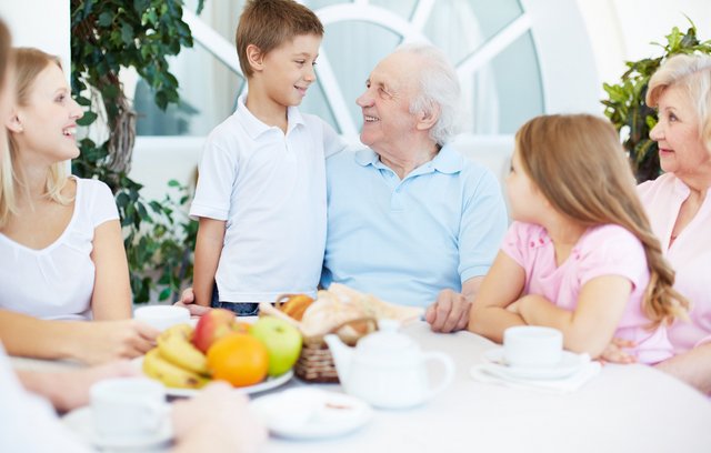 Appetit machen, Senioren, einsame Alte, Einsamkeit