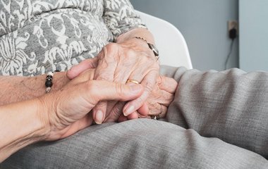 Immer mehr Senioren sind auf Unterstützung angewiesen.