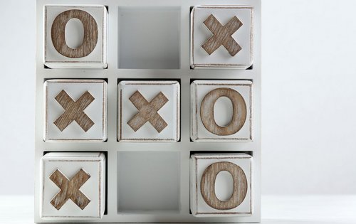 Tic Tac Toe : das Strategiespiel