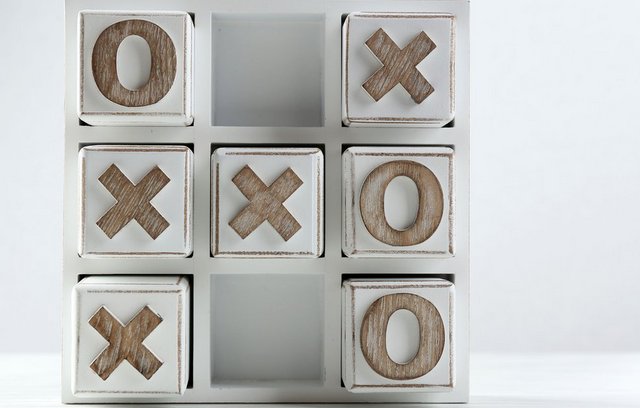 Tic Tac Toe : das Strategiespiel