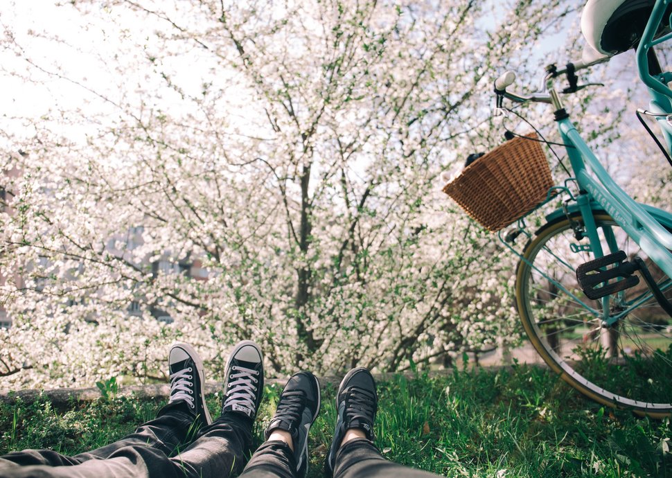 Warum boomt die Partnersuche im Frühling?