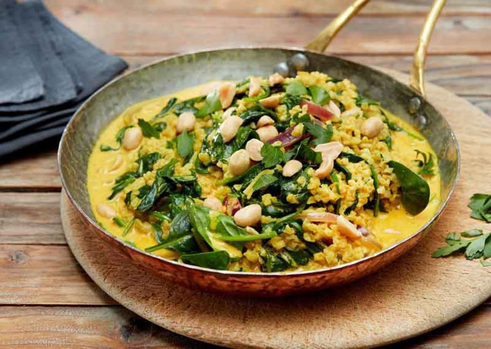 Veganes Curry mit Erdnüssen