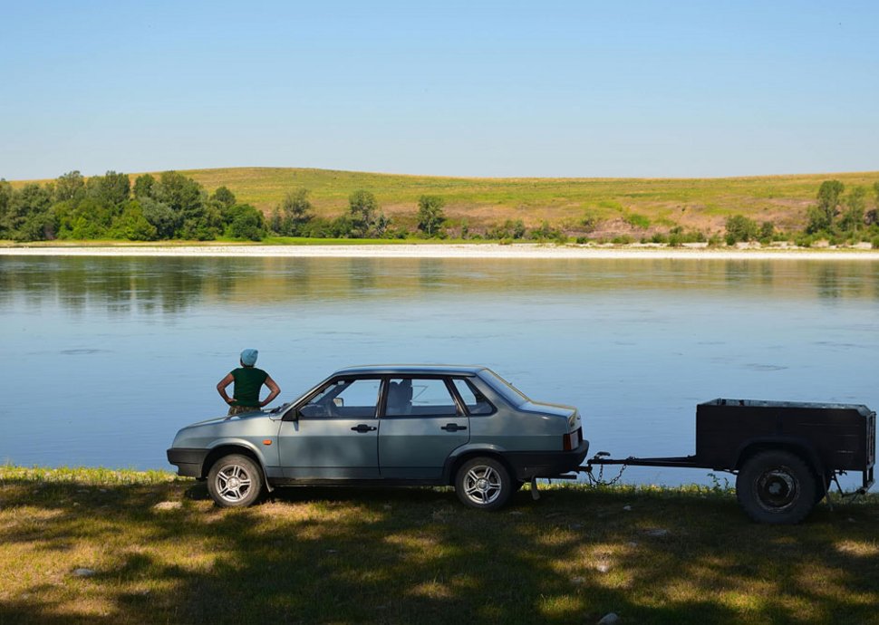  Ein Autoanhänger ist im Sommer eine große Hilfe. 