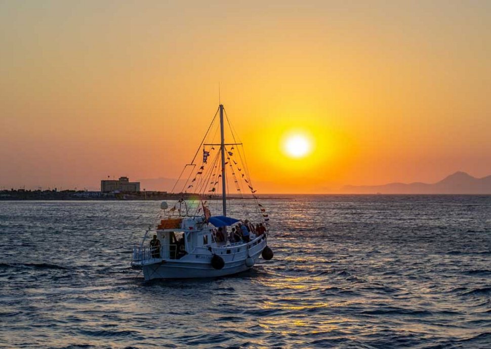 Überwintern auf Rhodos ist für viele deutsche Rentner ein Traum. 