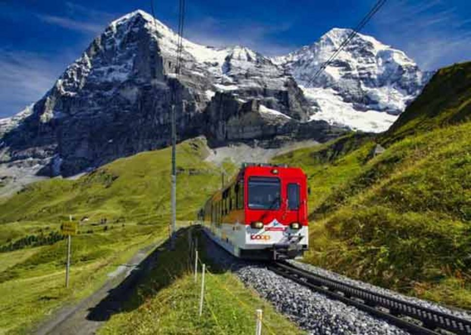 Bergbahnen der Schweiz und deren schönsten Orte Bergbahnen der Schweiz und deren schönsten Orte