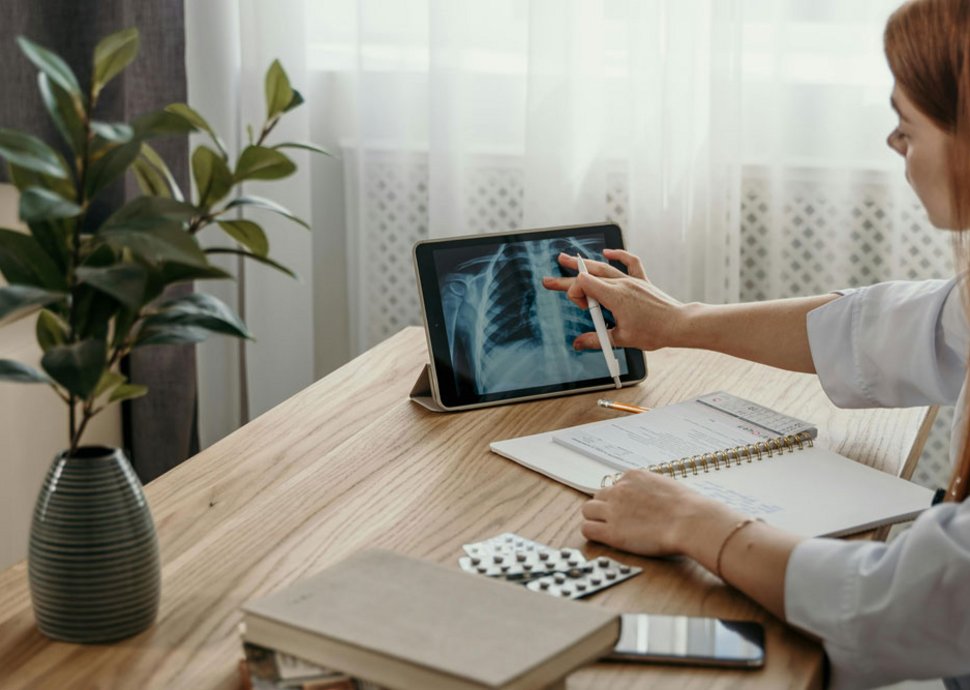 Digitalisierung im Gesundheitswesen wird gefördert. Digitalisierung im Gesundheitswesen wird gefördert.