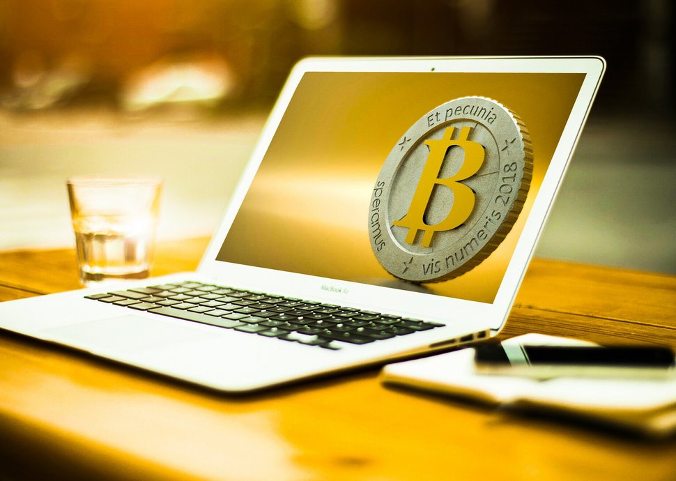 Bitcoin ist eine digitale Währung, die nach der Wirtschafts- oder Finanzkrise 2008 eingeführt wurde. 