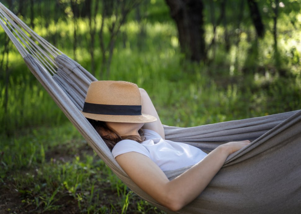 Energie tanken mit Powernaps: Effiziente Erholung Energie tanken mit Powernaps: Effiziente Erholung