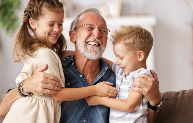 Für Kinderbetreuung sind Omi und Opa sehr wichtig