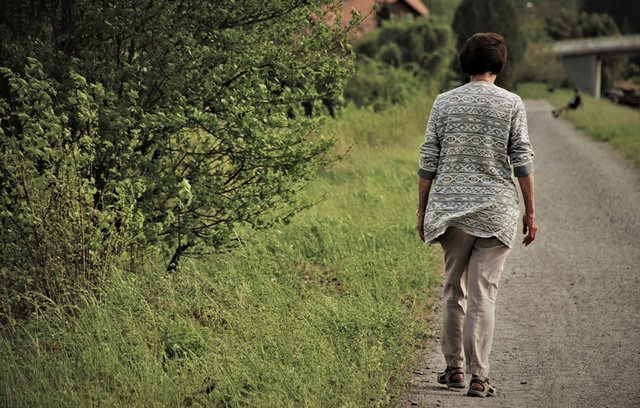 Gerade im Alter haben viele Menschen mit Angstzuständen oder Depressionen zu kämpfen 