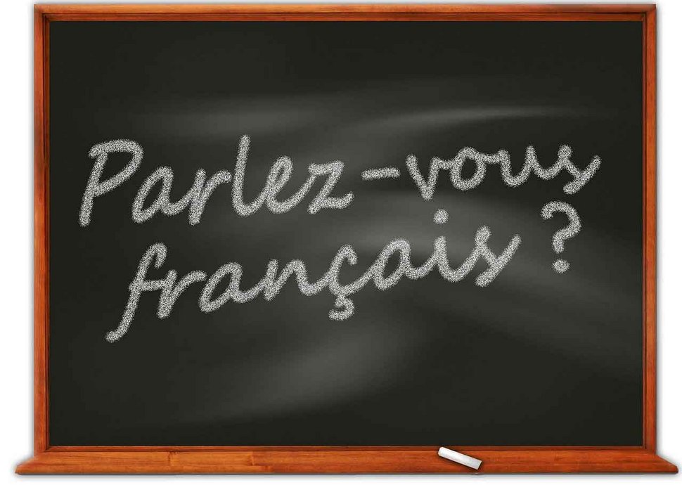 Es ist nie zu spät, eine Sprache zu lernen. Es ist nie zu spät, eine Sprache zu lernen.